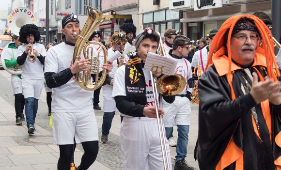 Schweinfurter-Faschingsumzug-2017-25
