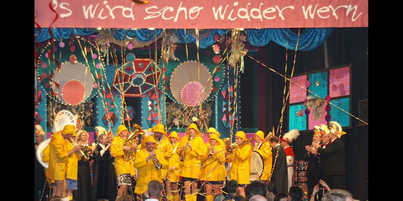 Schwarze11-Buehne-2005