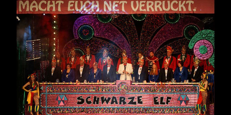 Schwarze11-Buehne-2013