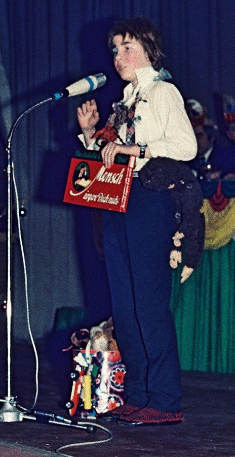 S11-1975-WK-02-004