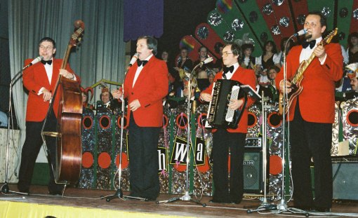 schwarze11-1979-443