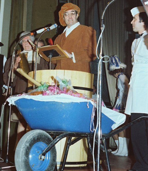 schwarze11-1980-208