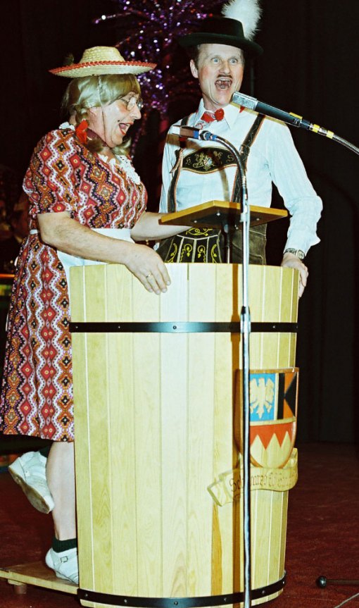 schwarze11-1982-008_09