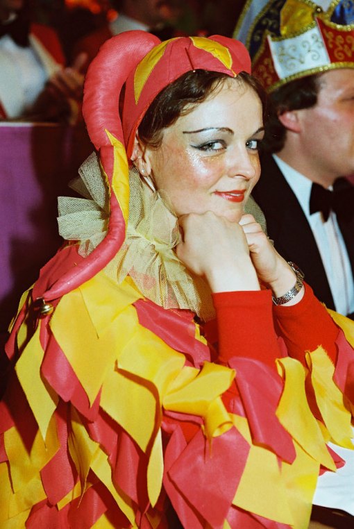 schwarze11-1982-009_01