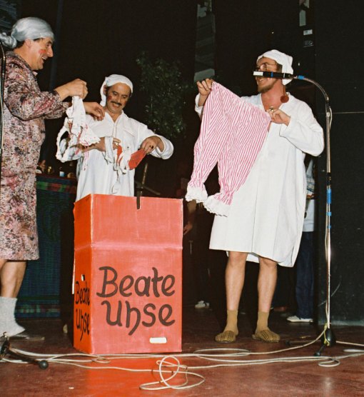 schwarze11-1984-032_07