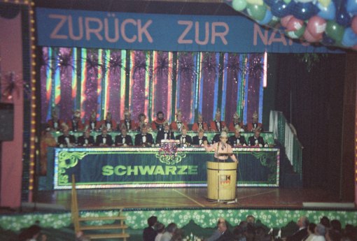 schwarze11-1985-097