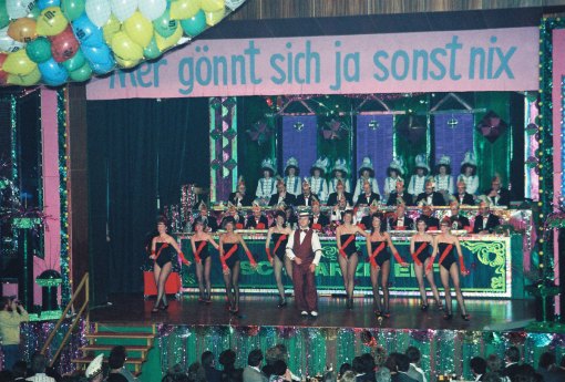schwarze11-1990-125