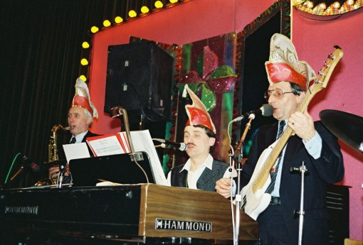 schwarze11-1990-177