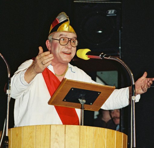 schwarze11-1990-432