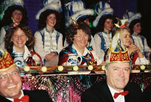 schwarze11-1990-486