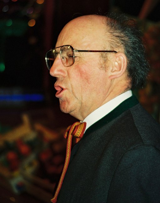 schwarze11-1991-320